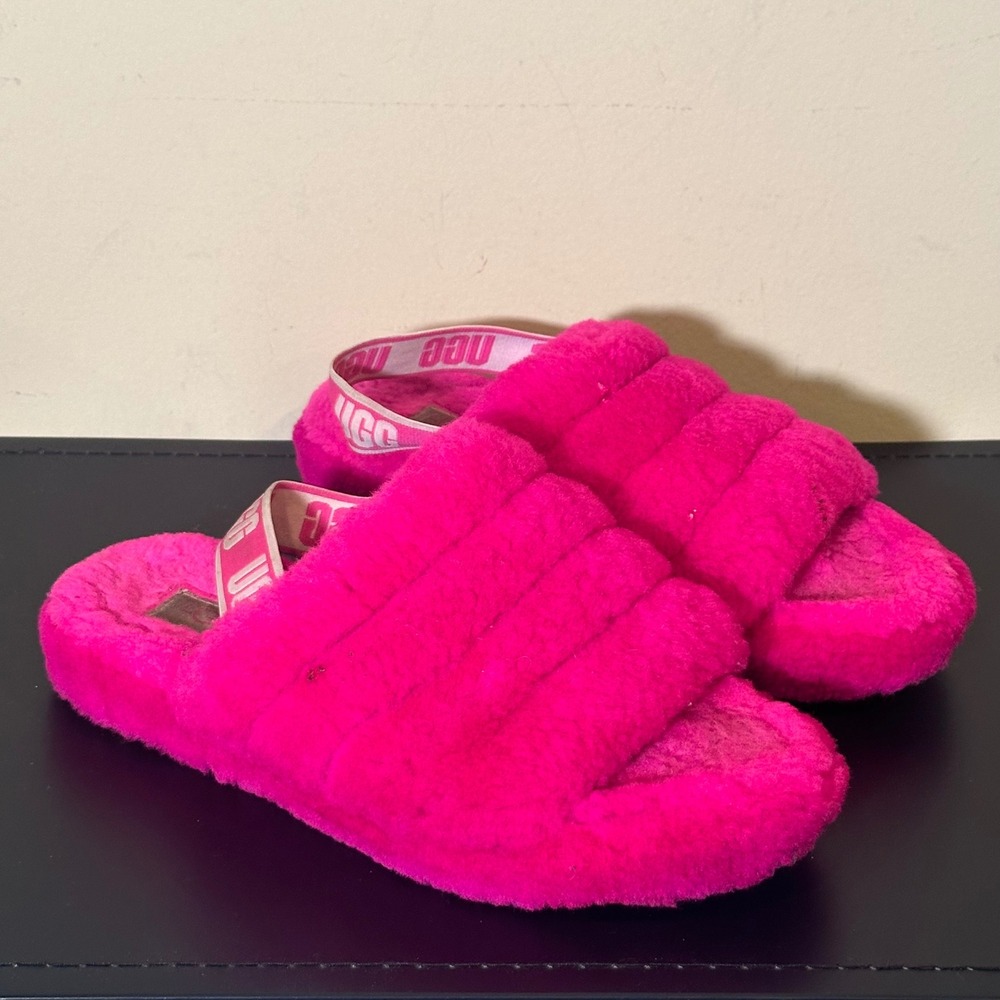 UGG Fluff Yeah Slide Rock Rose Pink Sheepskin Slipper Sandals Womens size 7